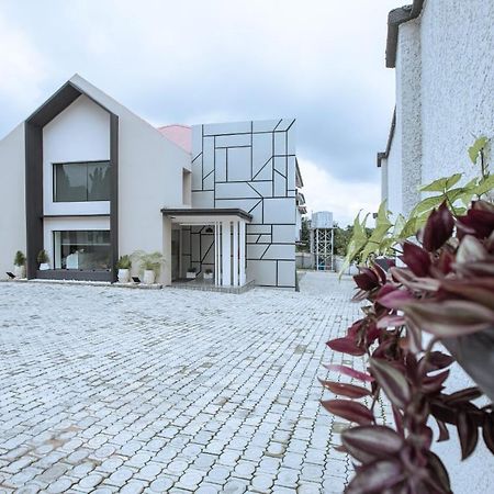 Knightsbridge Hotel & Suites Abuja Ngoại thất bức ảnh