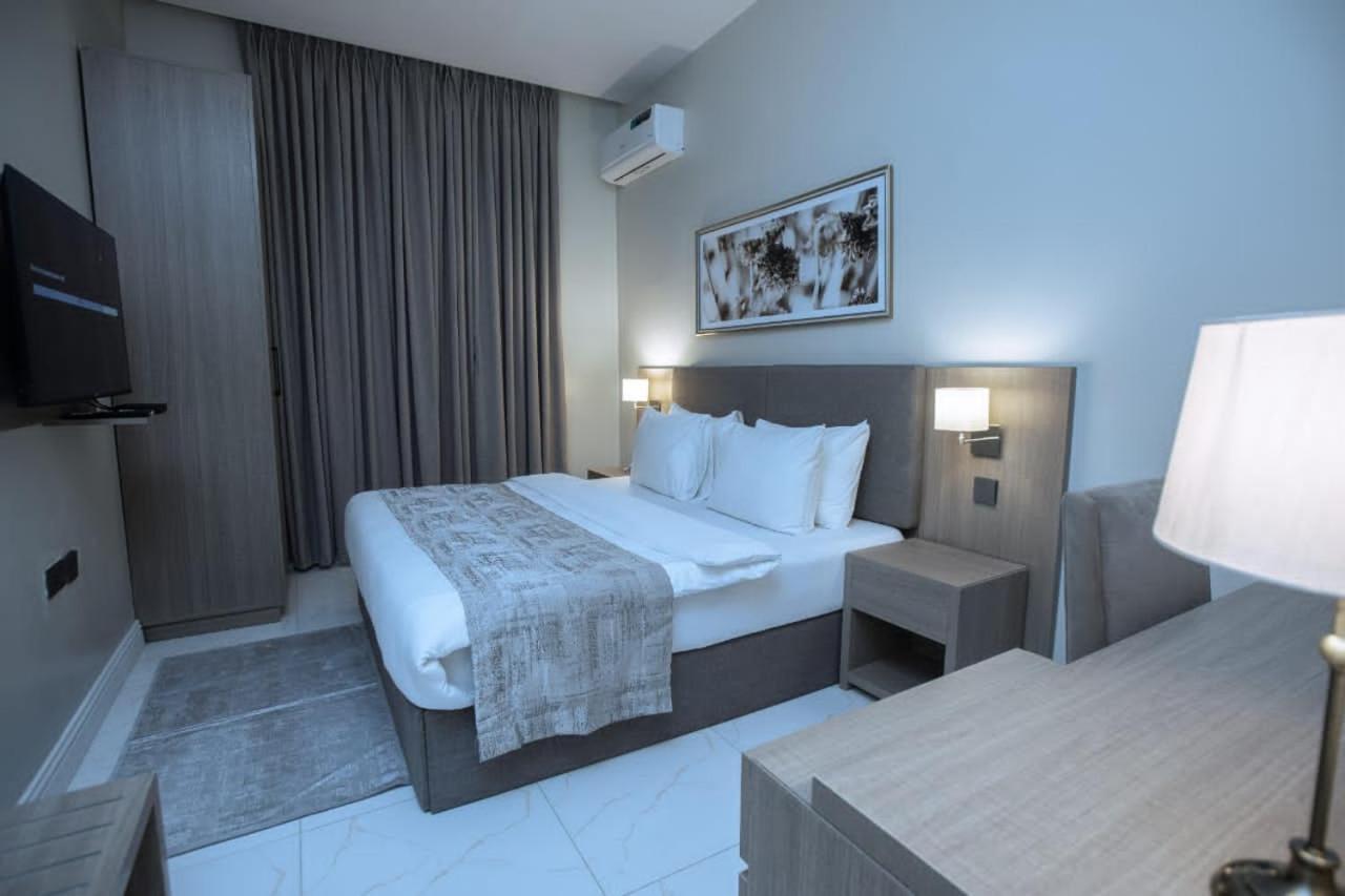 Knightsbridge Hotel & Suites Abuja Ngoại thất bức ảnh