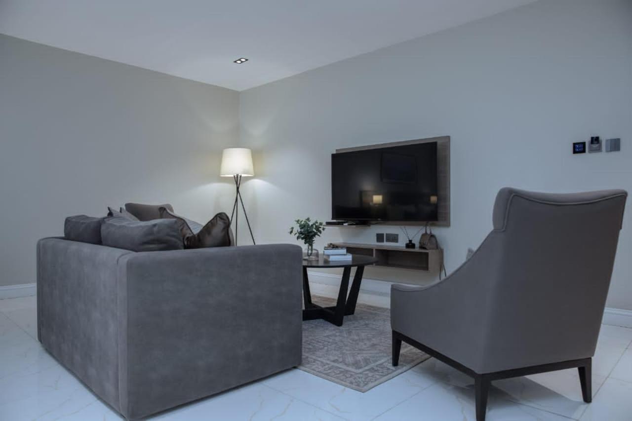 Knightsbridge Hotel & Suites Abuja Ngoại thất bức ảnh