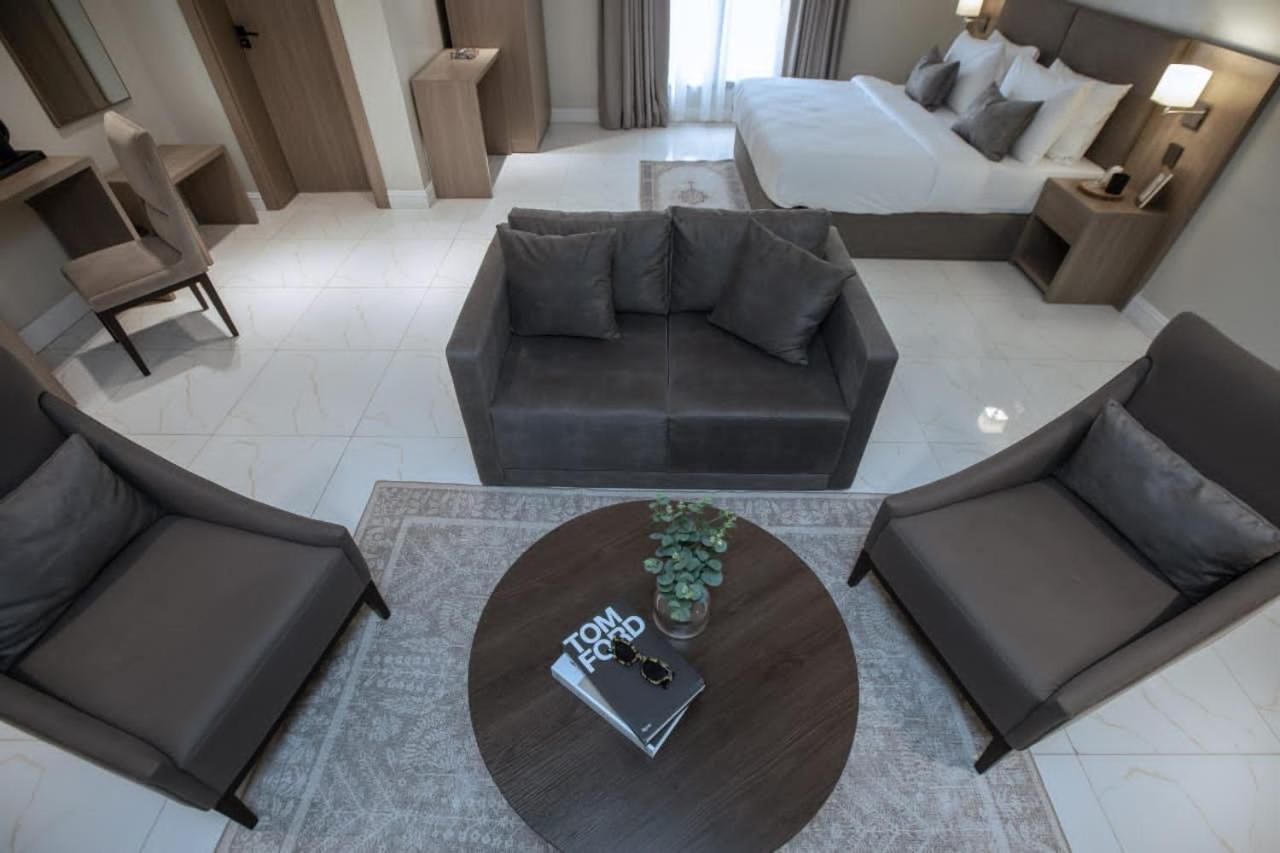 Knightsbridge Hotel & Suites Abuja Ngoại thất bức ảnh